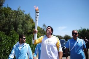 Tocha foi acesa na Grécia dia 21 de abril e o ex-jogador de vôlei Giovanne Gávio deu início ao revezamento. Foto: Roberto Castro – ME.